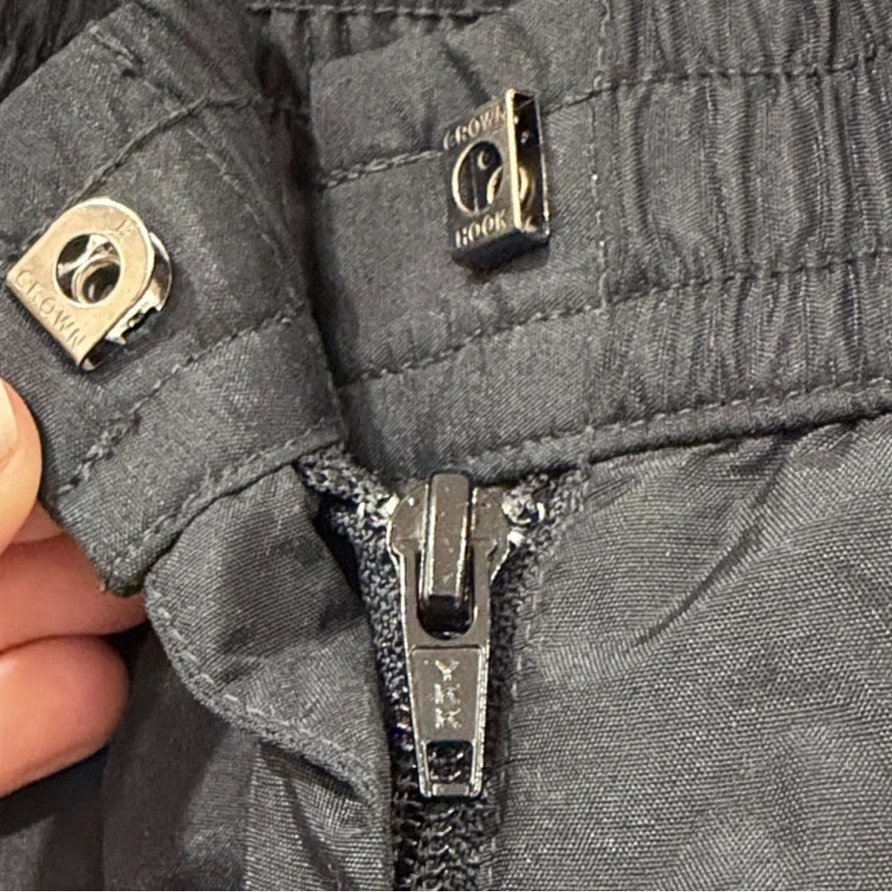 EUC Obermeyer Black Ski Pants - Picture 3 of 9